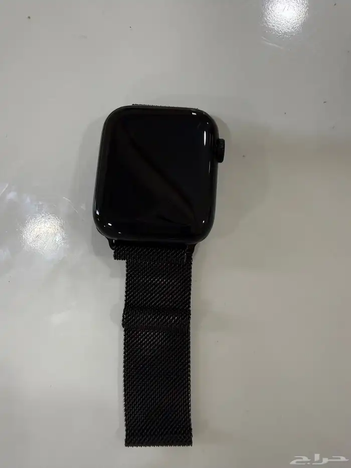 ساعة ابل Se حجم 44 0