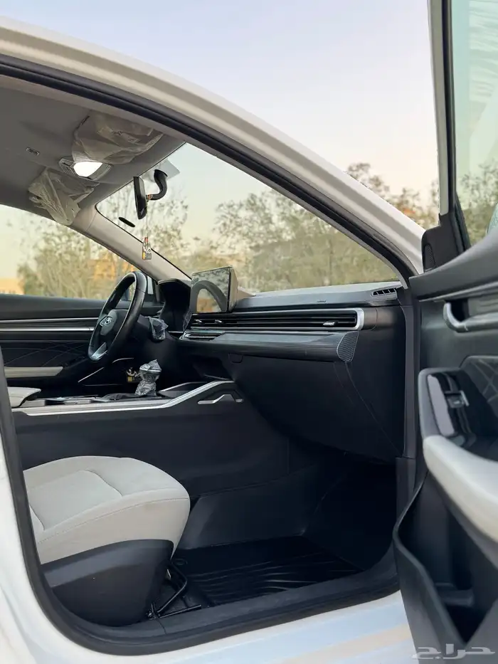 جلي امجراند 7 (2023) 12