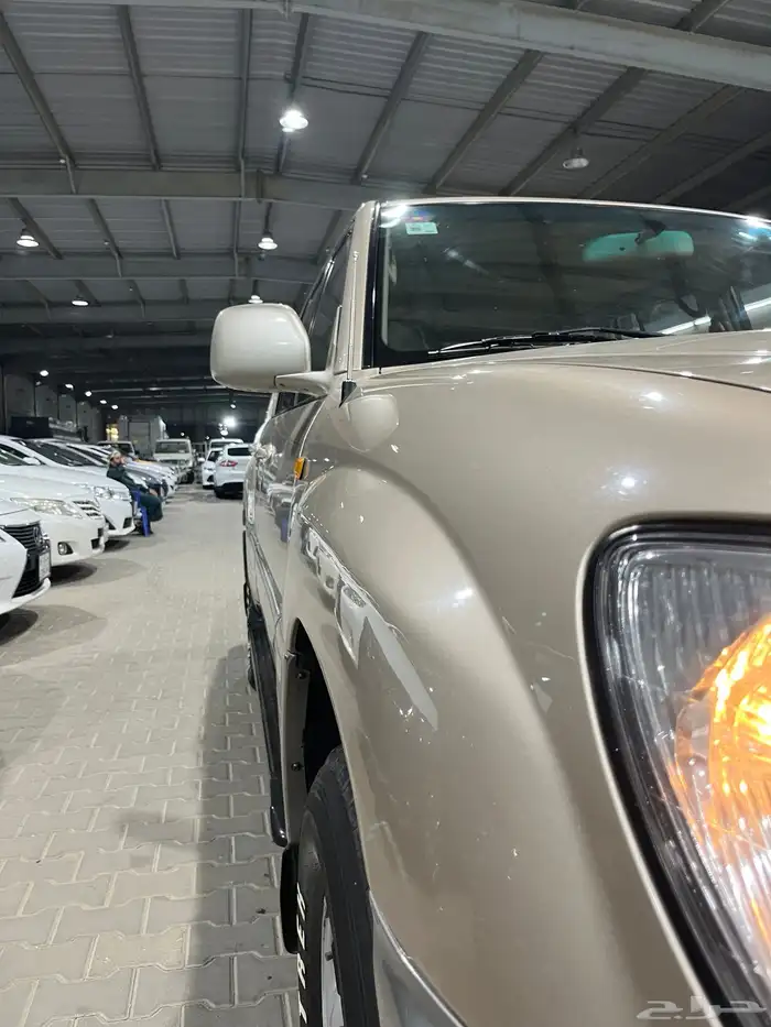 لكزس 2000 LX 470 شبه الجديد 2