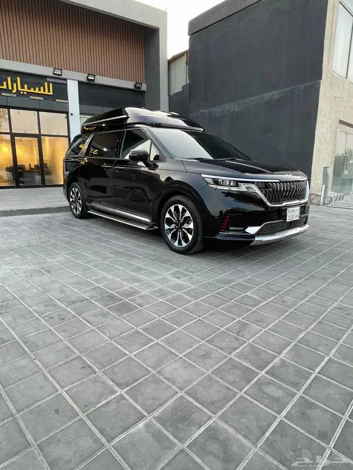 كيا كرنيفال VIP 2