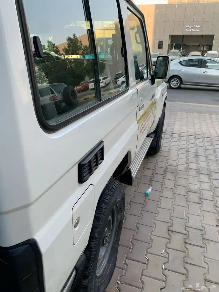 للبيع جيب ربع 2019 مكينته مخبطة 2