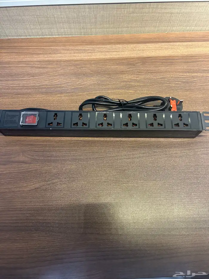 وحدة توزيع طاقة احترافية (Power Distribution Unit) 0