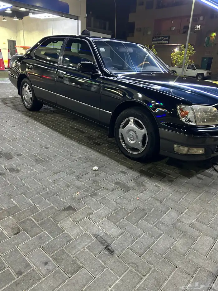 لكزس ال اس 400 2