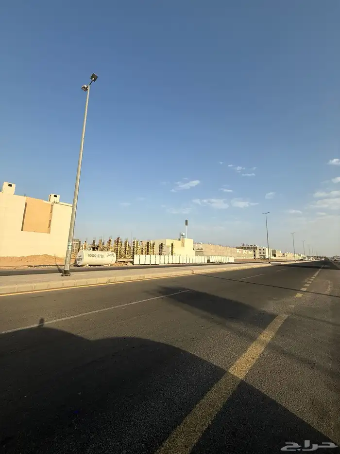 للبيع ارض تجارية في مخطط النبلاء م500 شارع 30م 41