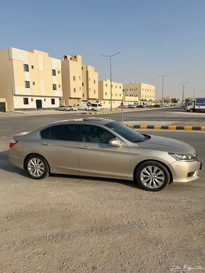 هوندا اكورد 22