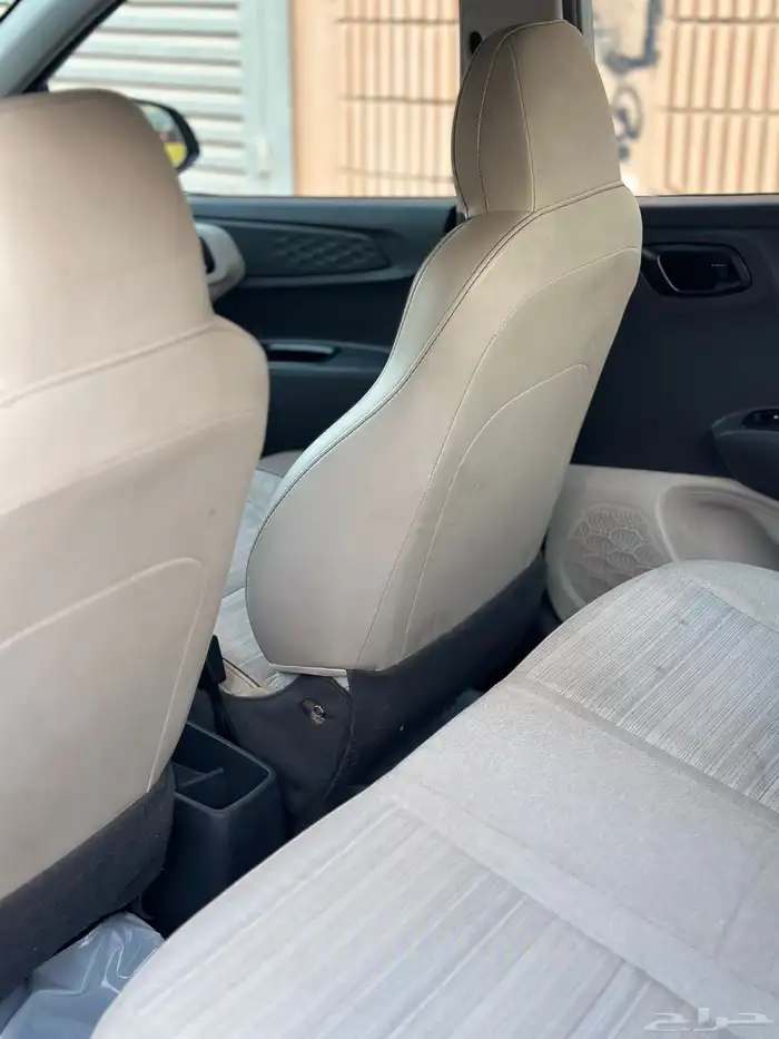 هيونداي i10 عداد 81 6