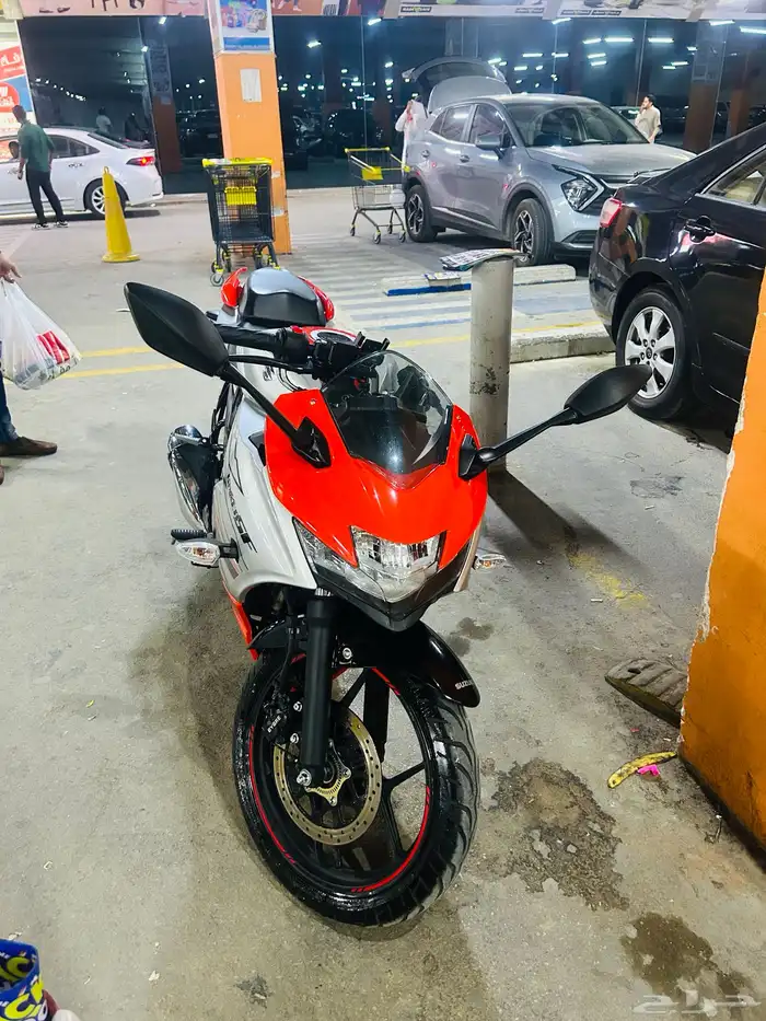 أريد بيع دراجة سوزوكي جيكسر اس اف 150 Suzuki gixxer sf 150 0