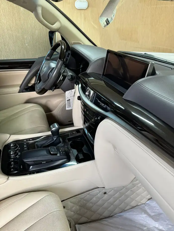 لكزس 2020 سعودي LX 6