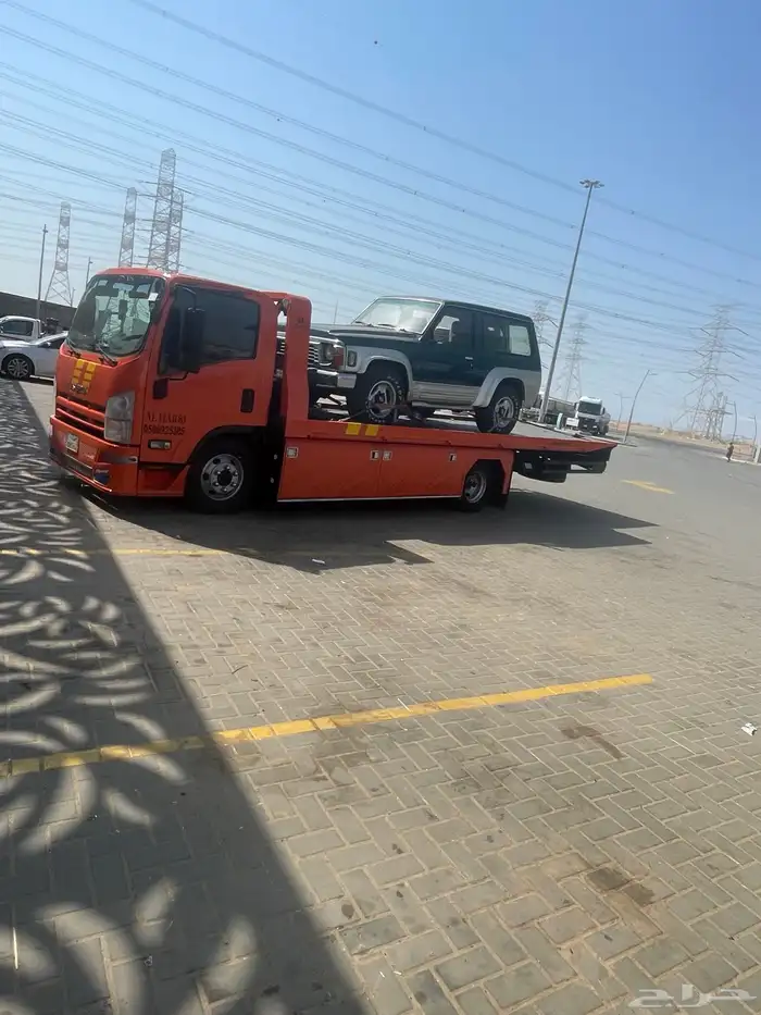 سطحه لنقل السيارات 1