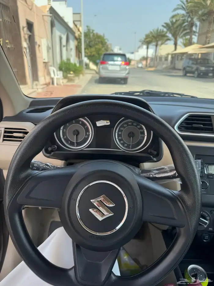 سوزوكي ديزاير 2025 10