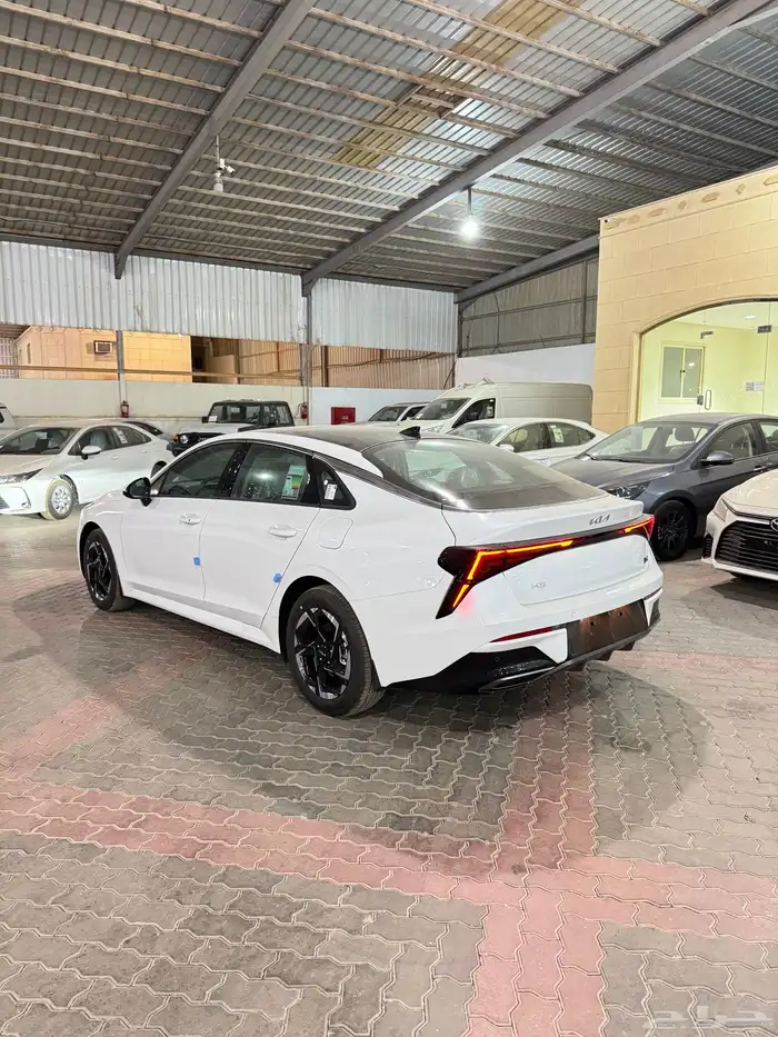 كيا K5 فئة الكمفورت بنزين 2026 3