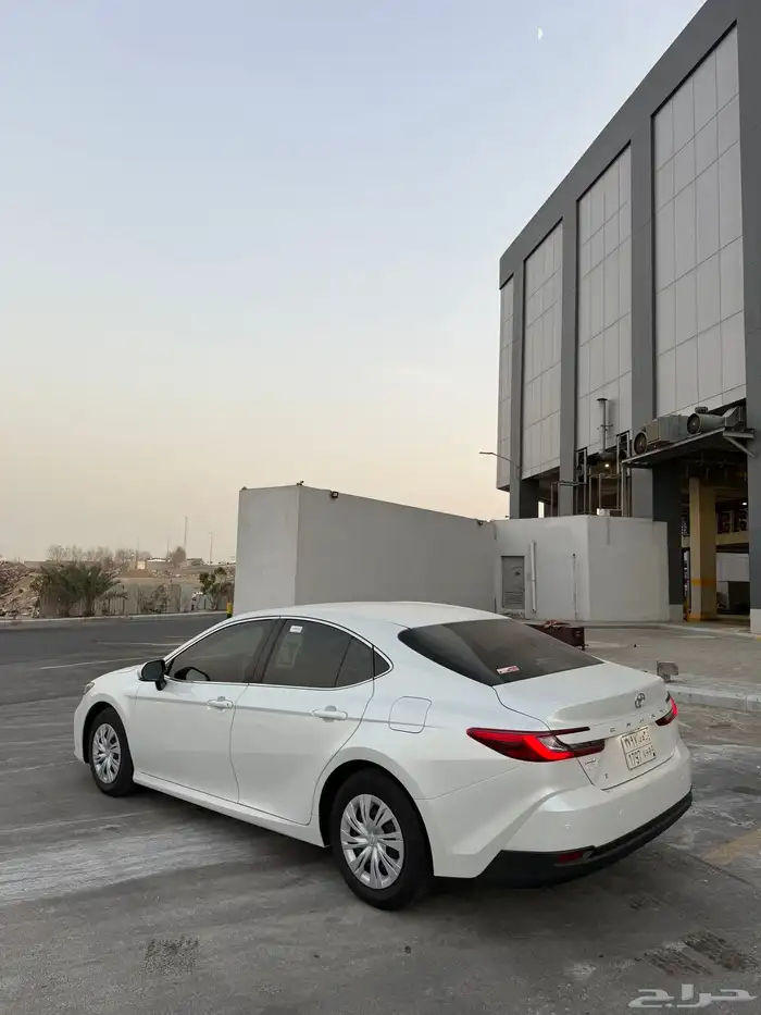 كامري 2025 8