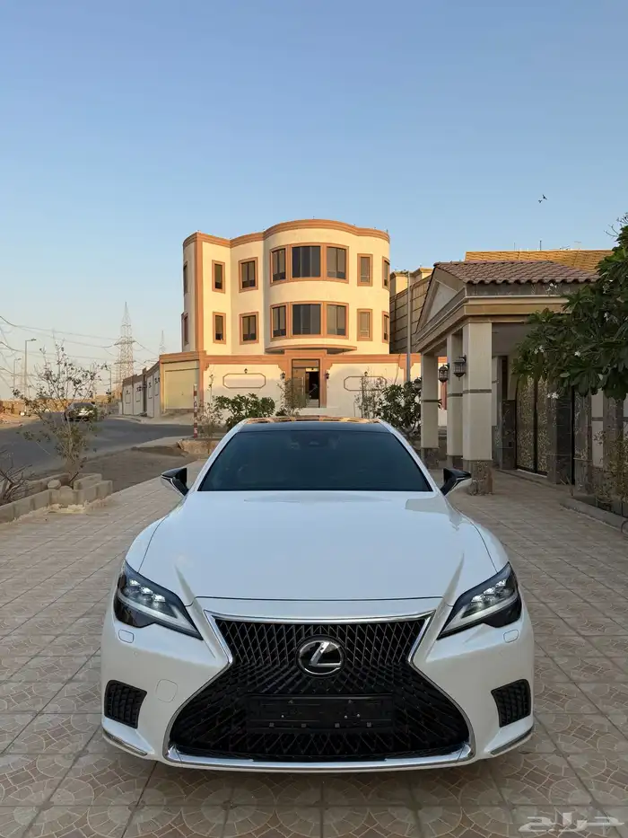 لكزس LS350 12