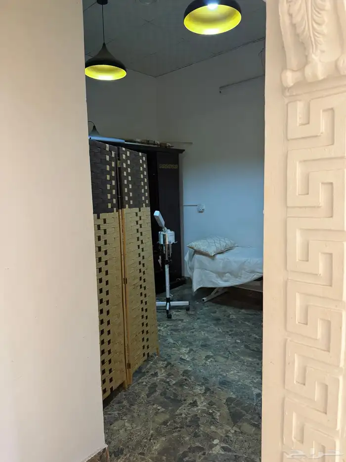 مشغل نسائي للتقبيل 18