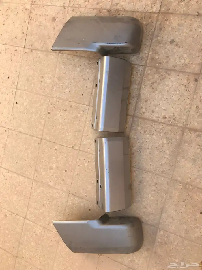 طبلون وصدام خلفي جيب ربع 2013 اصلي وكاله 1