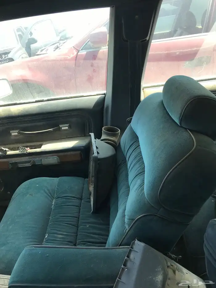 للبيع مراتب بيوك اللون كحلي وكاله شرط 1