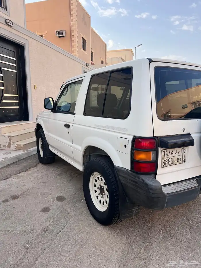 للبيع باجيرو 2001 حكومي سابقا  مبيعات الجوزات ماشي109 1