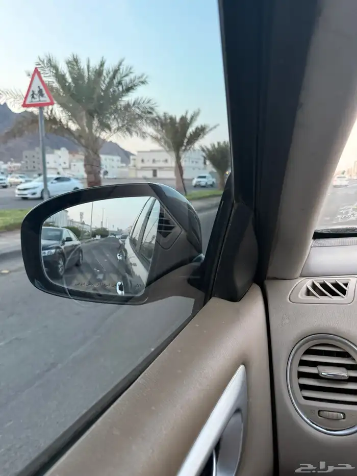 للبيع نيسان بافندر 2014 2