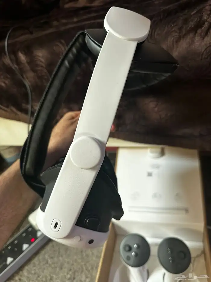 نظاره oculus quest 3 4k 512g للبيع 4