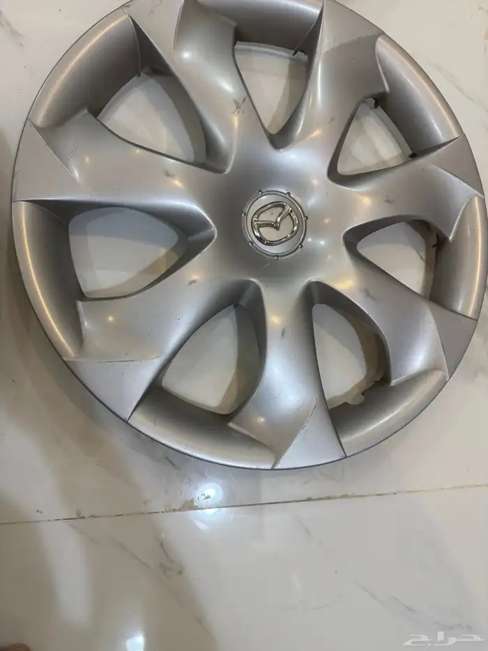 للبيع طيس مازدا زوم3 3