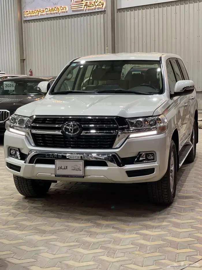 جكسار هدد V8 مكيفين ثلاجه زحف 2020 3