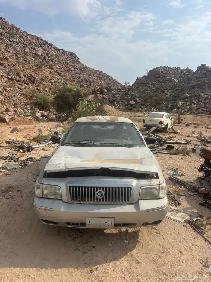 فورد ماركيز 2008 للبيع قطع غيار 3