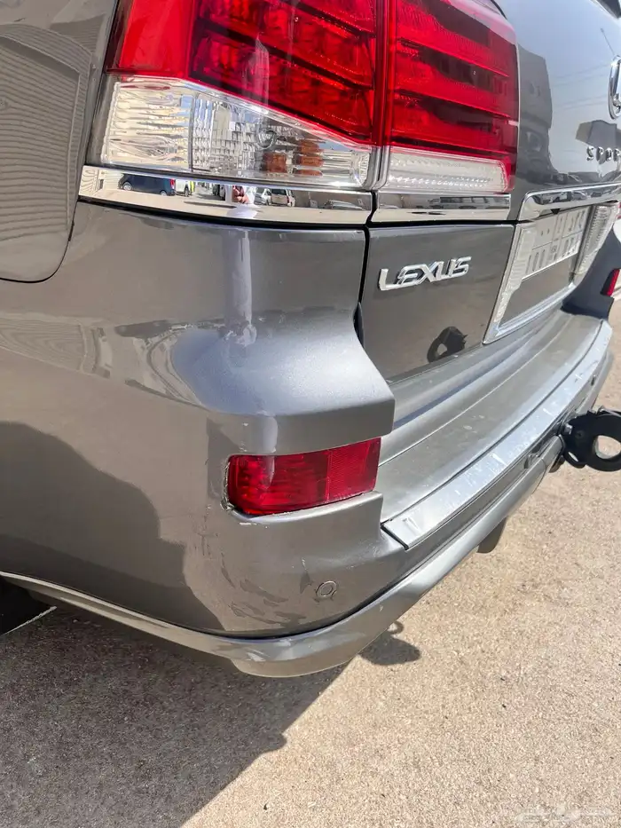 لكزس lx570 2015 بريمي 12