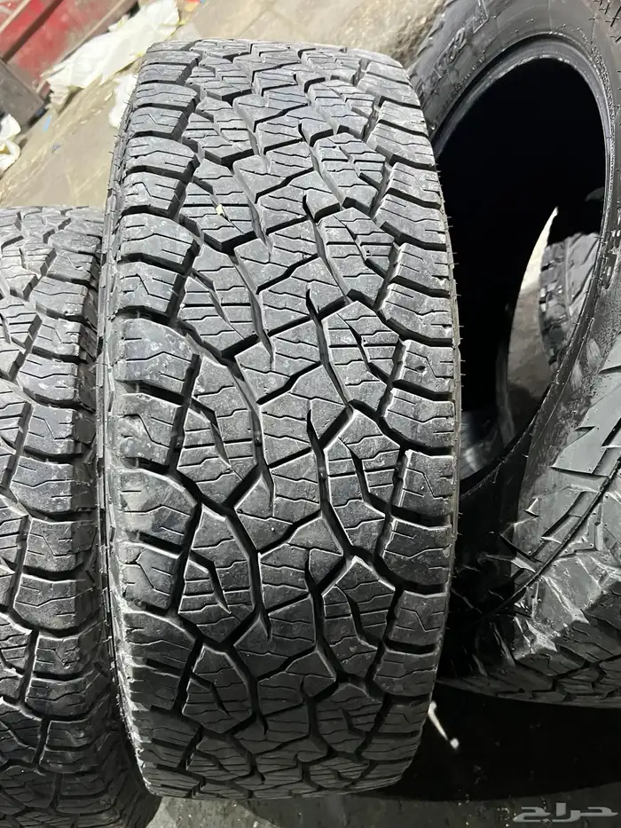 كفرات كومهو ربع حجري مقاس 285 70 17 34