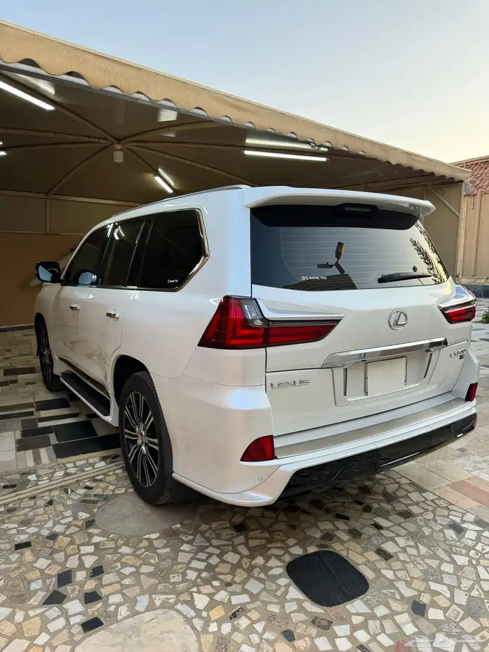 لكزس 2020 سعودي LX 8