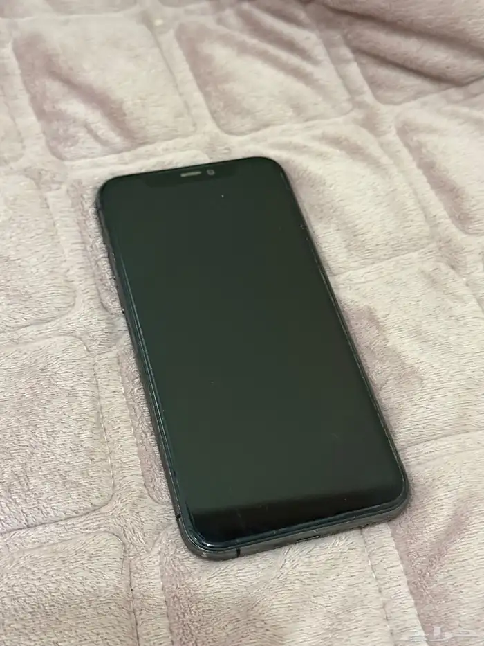 ايفون 11 برو 1