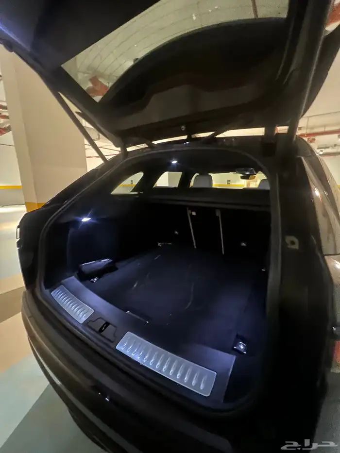 رينج روفر فيلار R-Dynamic موديل 2020 سعودي 6