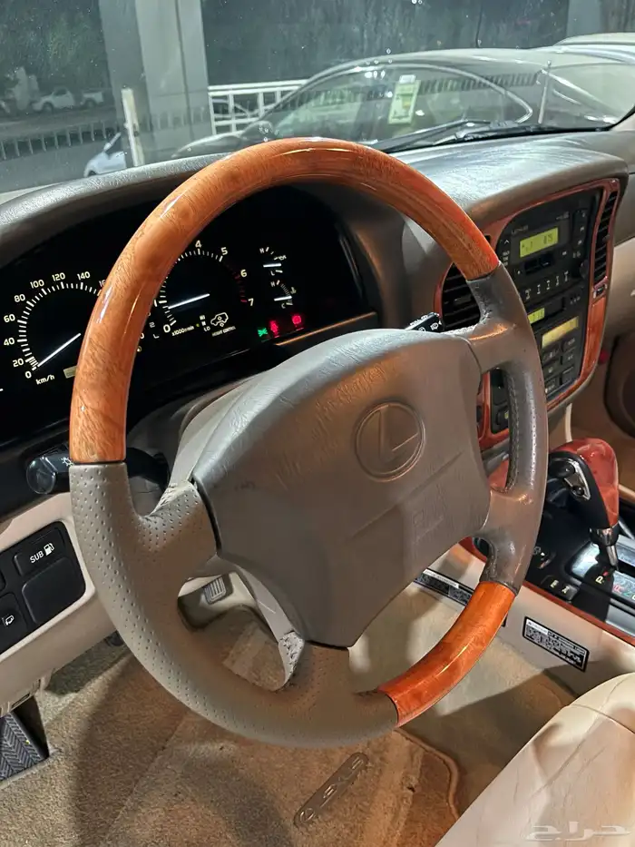 لكزس 2000 LX 470 شبه الجديد 23