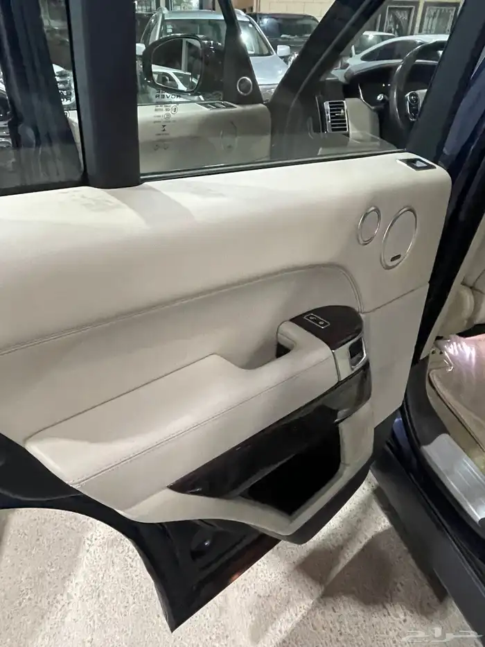 للبيع رنج روفر 2014 فوج 38