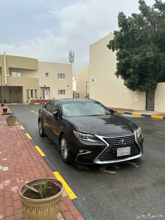 لكسز ES350 2017 15