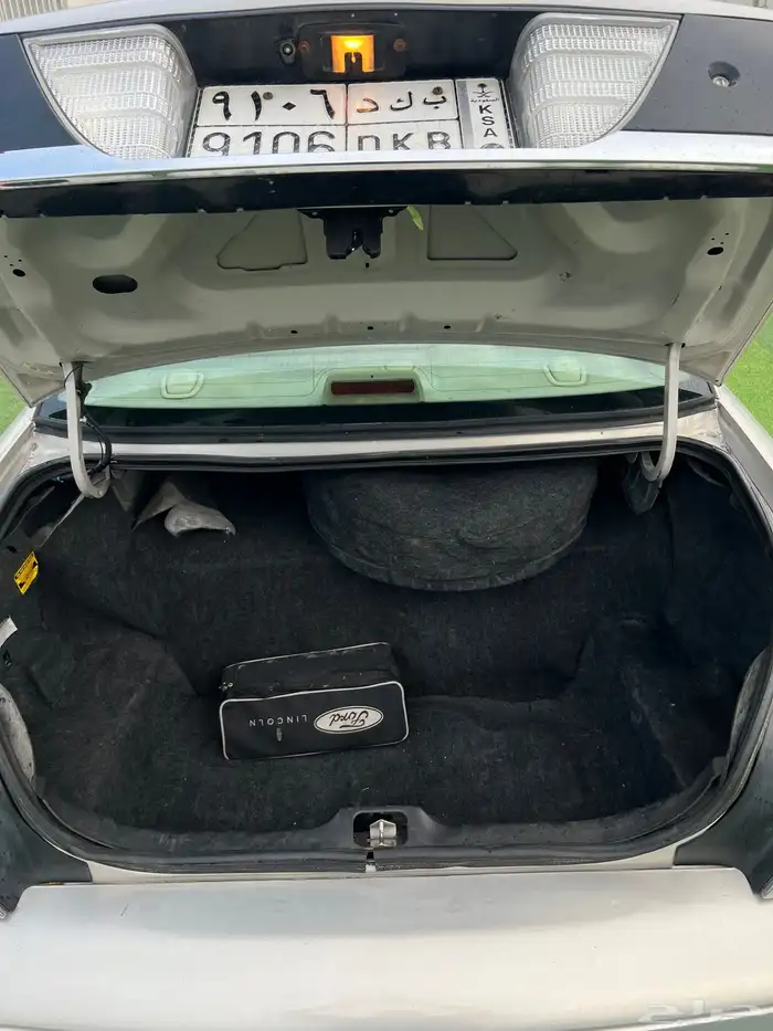 فورد كراون فكتوريا 2011 سعودي 32