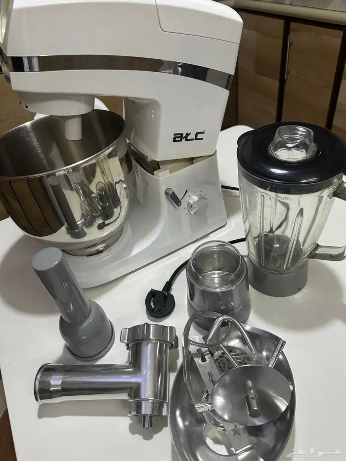 فرامه . عجانه . خلاط . مطحنه مجموعة 6 1 1