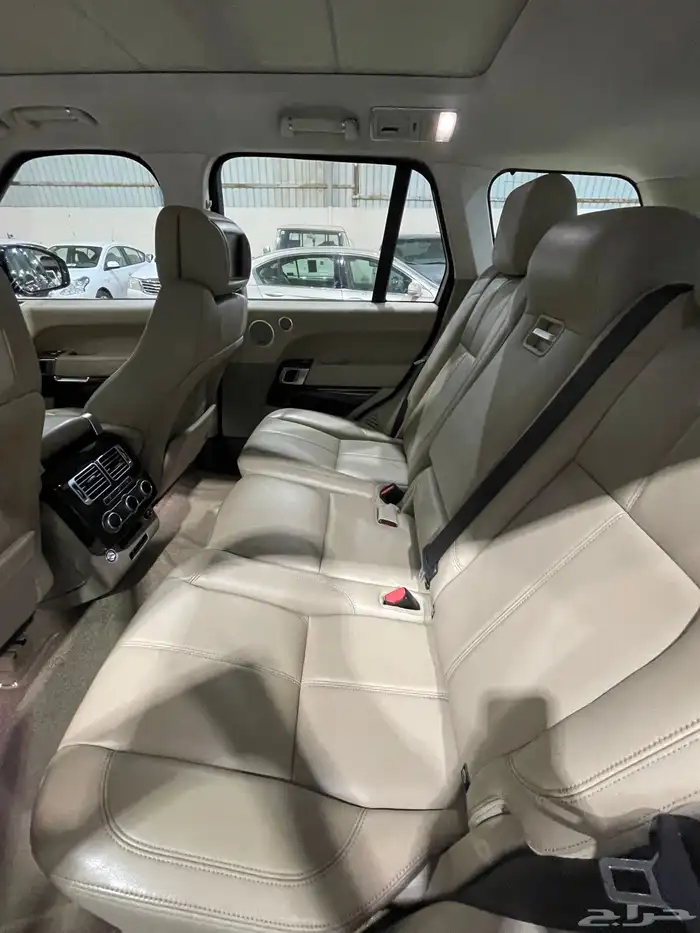 للبيع رنج روفر 2014 فوج 40