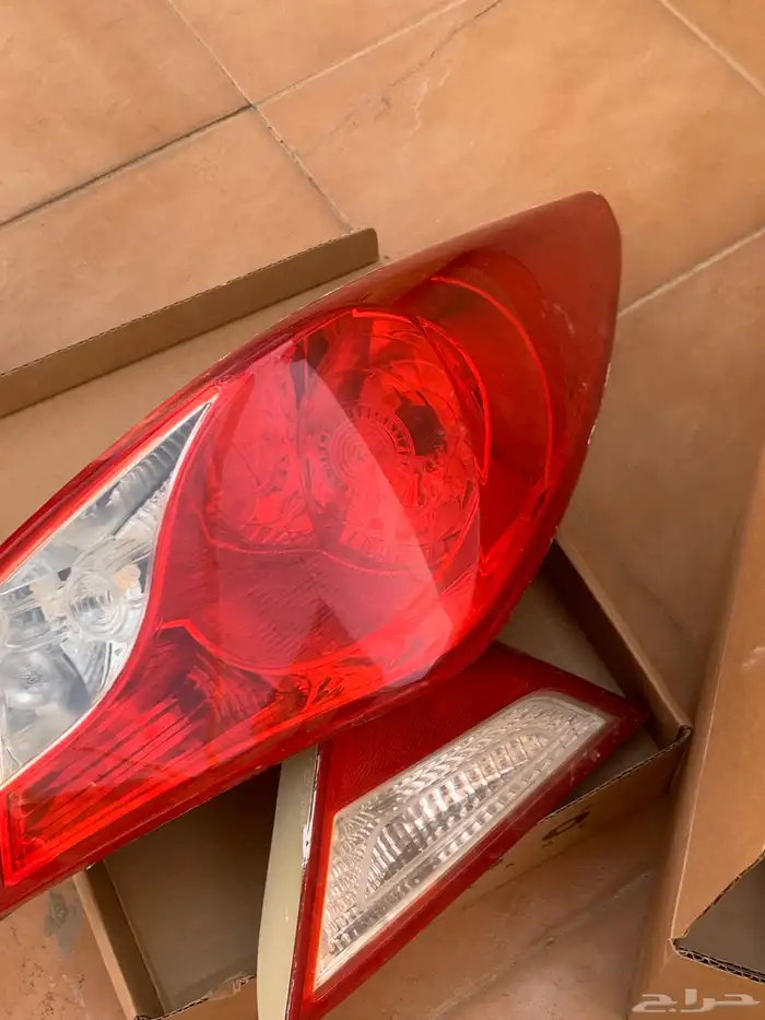 اصطبات سوناتا 2012 1