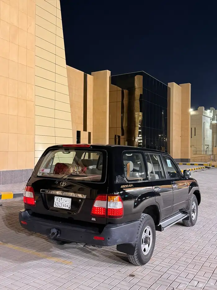 لاندكروزر 2006 1