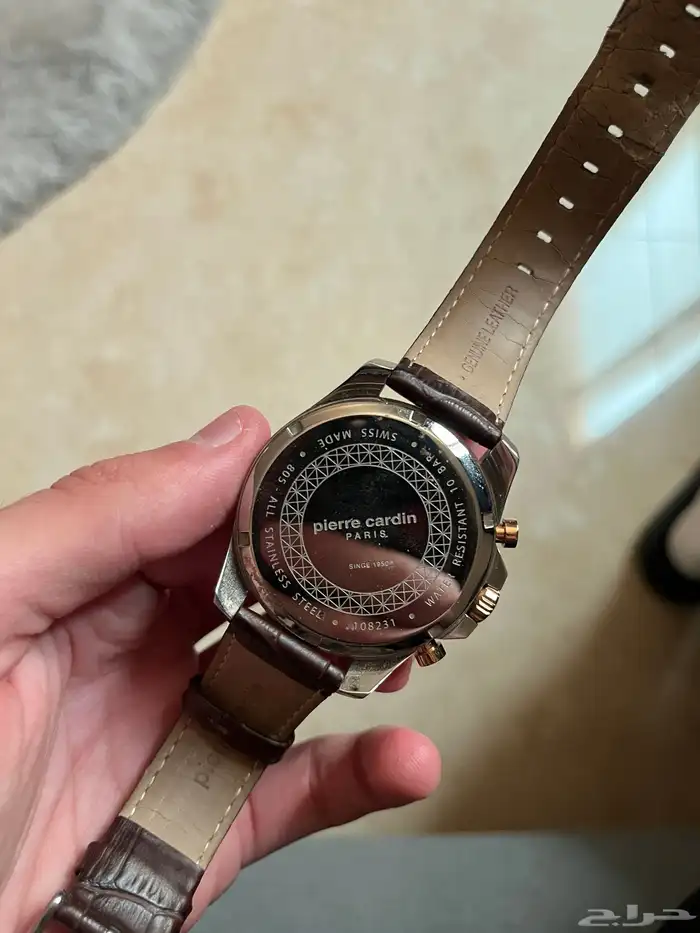ساعة اصلية Pierre Cardin لون ذهبي جلد 4