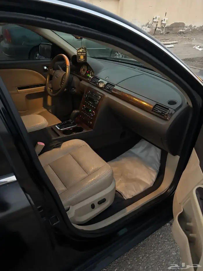 تورس فايف هندرت ( لميتيد ) 8