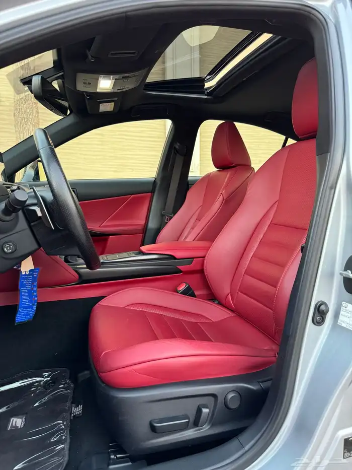 لكزس is 350 F sport ( بحالة الوكالة ) 22