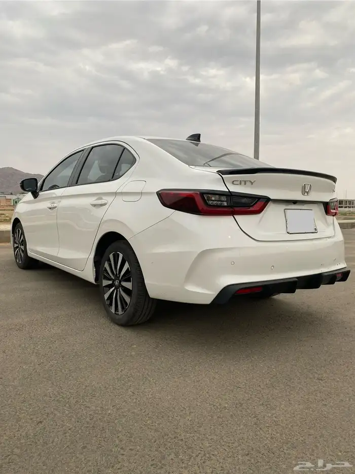 للبيع هوندا سيتي 2024 For sale 4