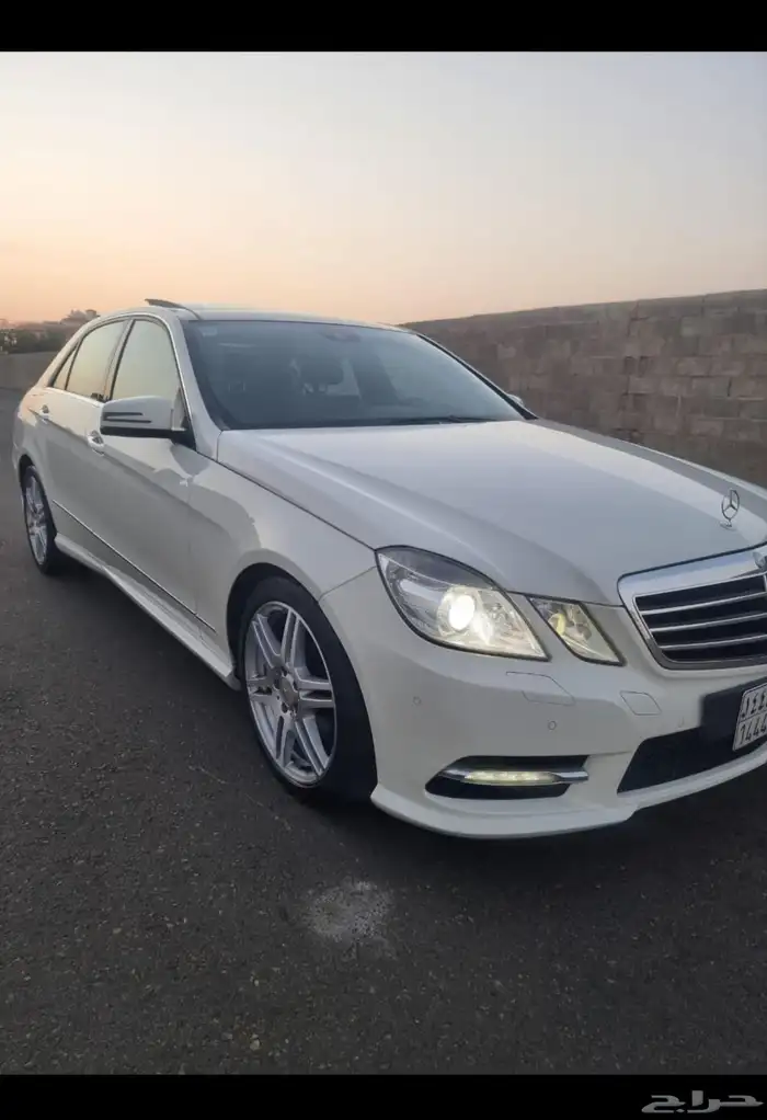 مرسيدس E 350 نظيف جدا على الفحص...العداد 215 الف 7