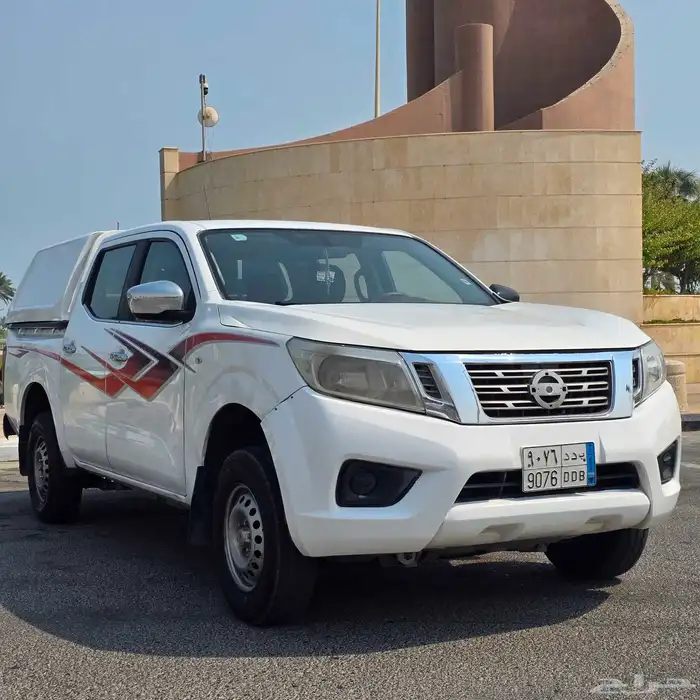 نيسان نافارا 2017 10
