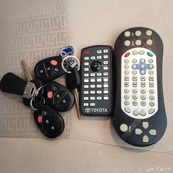 تويوتا اسكويا 2016 ليمتد فل كامل - ممشى قليل 17