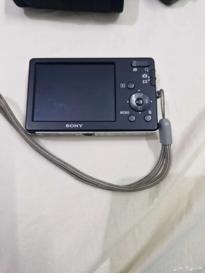 كاميرا سوني سايبر شوت 4