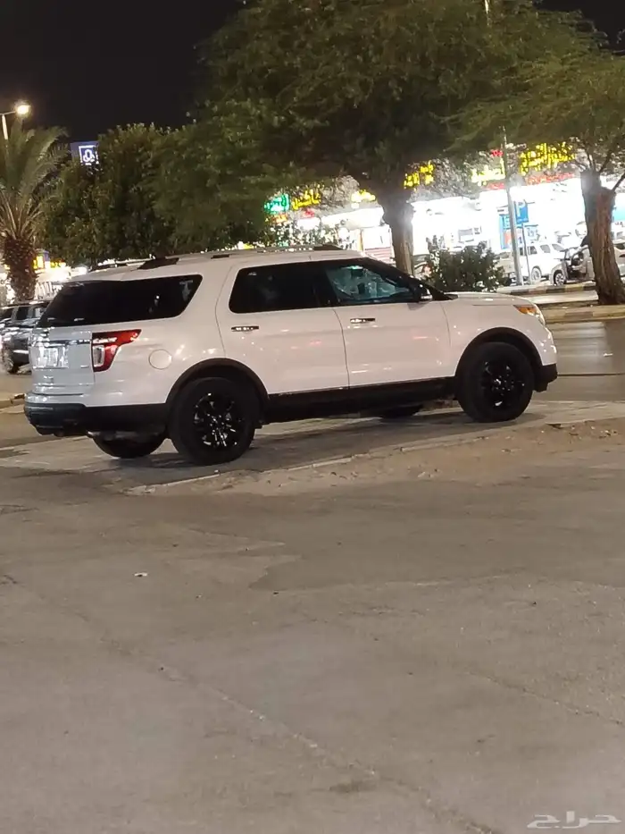 فورد اكسبلور 2014 نضيفه مره 11