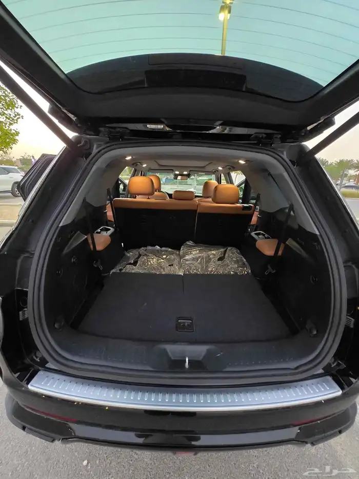 Changan CS95 Royal - Black Edition 9