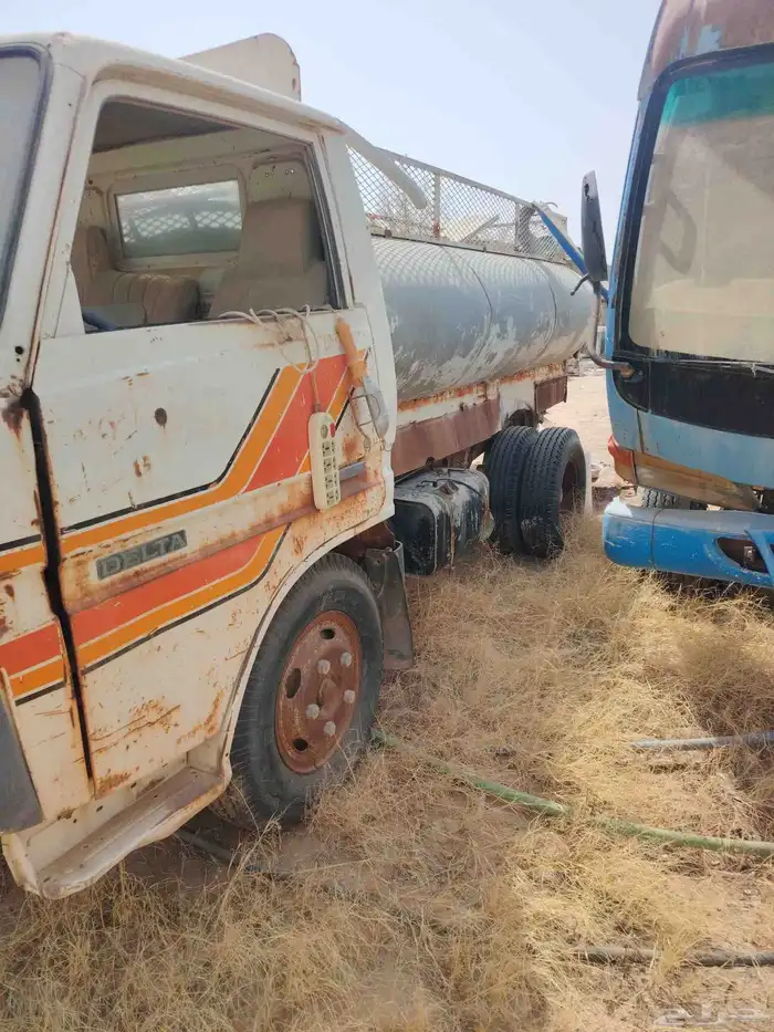 للبيع دينا ديهاتسو عليها تانكي نظيف مره موديل 82 مسقطه 1